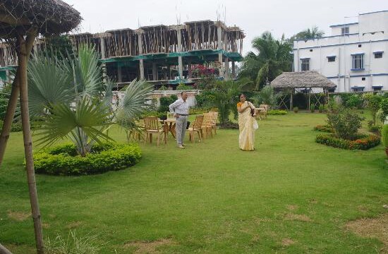hotel-greenland-inn-digha-outdoor-dinig