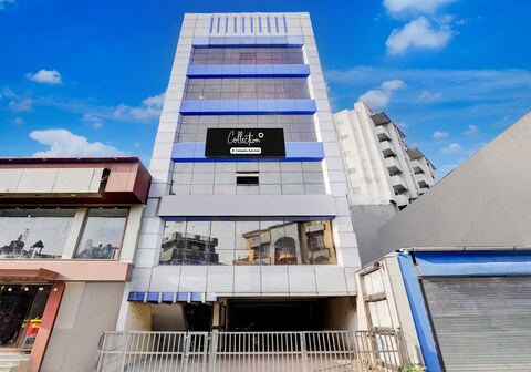 Collection O Vyara Railway Station Formerly Crystal Guest House