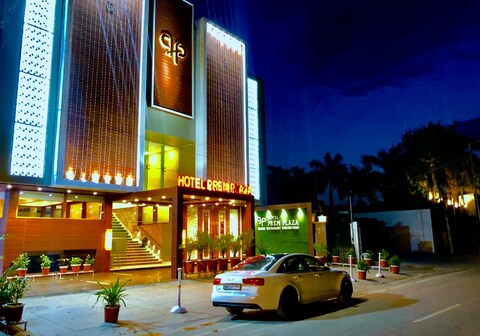 Prem Plaza Hotel