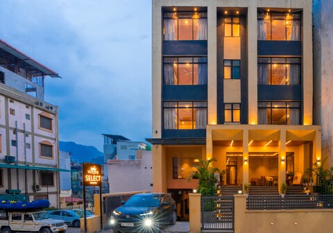 Moustache Select rishikesh