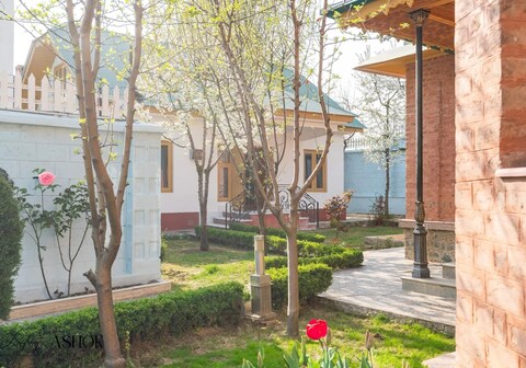Luxury Ashok Cottage