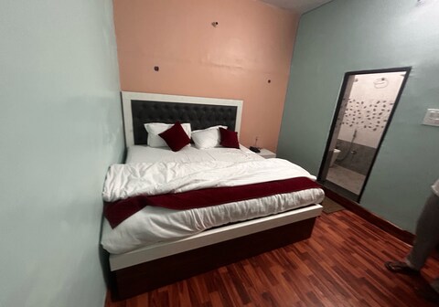 Hotel O The Legent Hotel