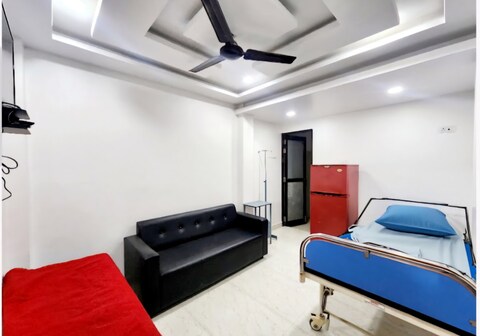 Rama Homestay: 2km from Kumbh mela