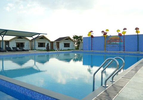 The Lake View Resort,Dhari