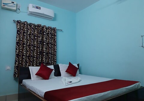 Goroomgo Gokul Anand Bhawan