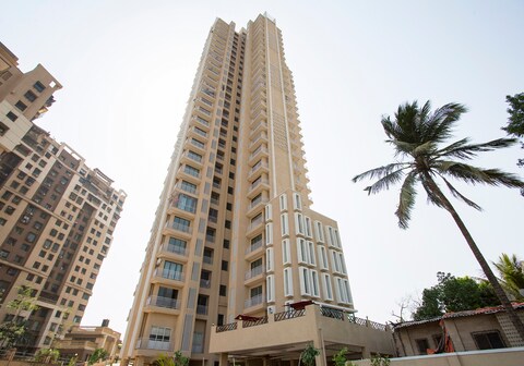 PYRAMID GROUP APARTMENT.