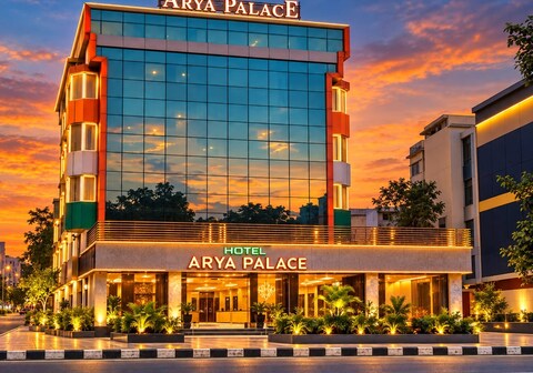 Hotel Arya Palace