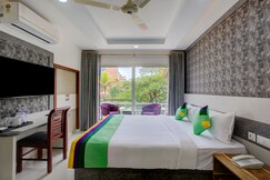 Treebo Love Shore Residency, Near Lakeshore Hospital, Cochin Treebo Love Shore Residency, Near Lakeshore Hospital, Cochin