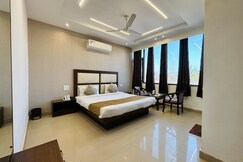 Hotel The Benz, Mohali Hotel The Benz, Mohali