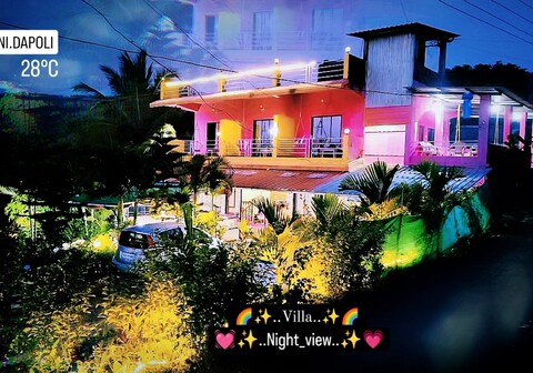 ANANDI NIWAS - HOMESTAY (KARDE)