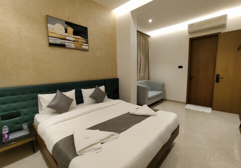 Hotel Raas Vrindavan