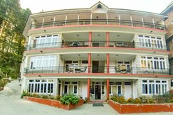 Hotel Pine Grove, Manali Hotel Pine Grove, Manali