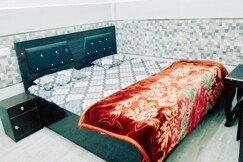 Shri Bade Hanuman Mandir Guest House, Ayodhya Shri Bade Hanuman Mandir Guest House, Ayodhya