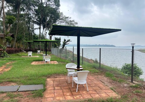 Bee's Coorg Backwater Homestay