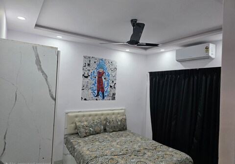 Chill Airport Road By Zenia