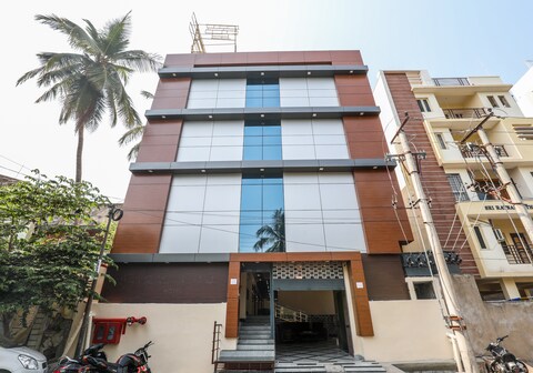 Vizag Grand Hotel - RTC Complex, Visakhapatnam