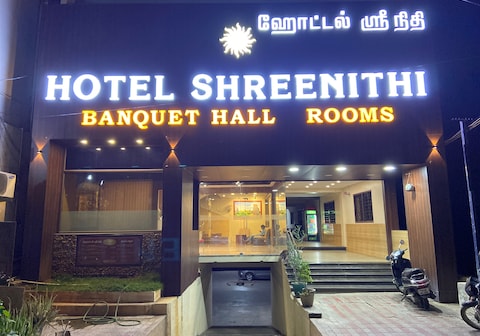 Hotel Shreenithi