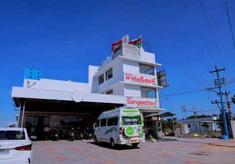 Grand Sangeetham Inn