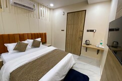 Liyan Inn, Kanpur Liyan Inn, Kanpur