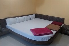 Silverinn, Ratlam Silverinn, Ratlam