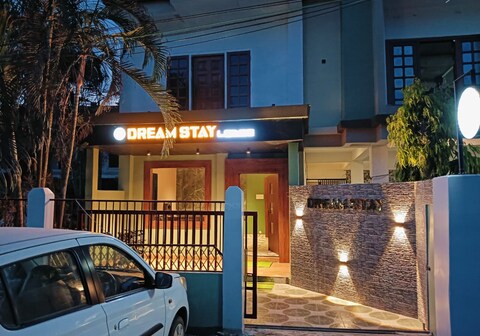 Dream Stay Lodge