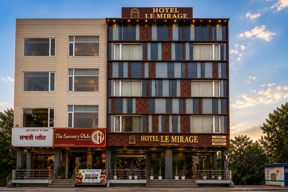 HOTEL LE MIRAGE