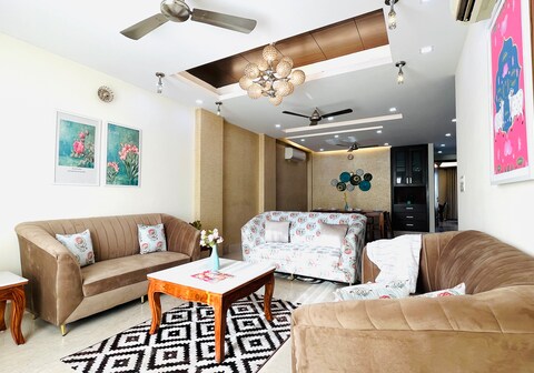 Olive Serviced Apartments (Defence Colony)