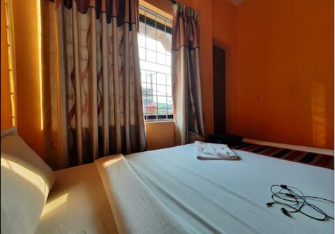 Hotel Silent Peak By WB Inn