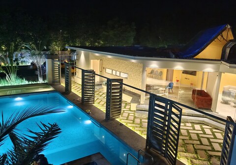 Greenscape Villa with private pool and Jacuzzi