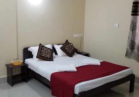 All Season- Jolly Day Inn