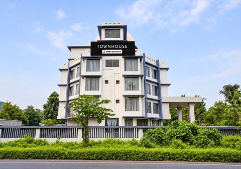 Townhouse Khanvel Formerly Rivera Resort