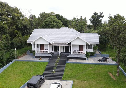 Kanthalloor Moments Homestay