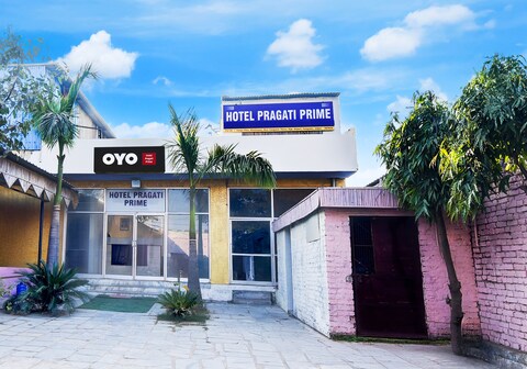 Hotel O Pragati Prime