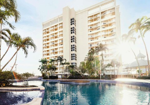 Pullman Cairns International
