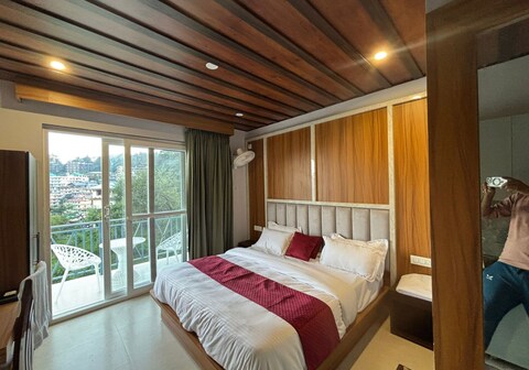 Vikoo House
