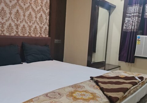 Atithi Hotel Restaurant