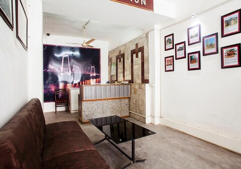 Raj Kumbh Guest House