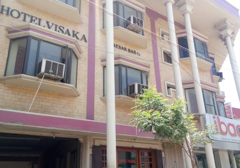 HOTEL VISAKA