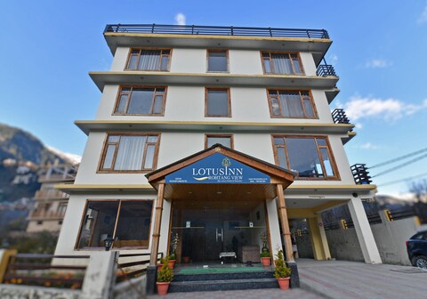 Lotus inn Rohtang View