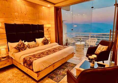 The Classic Crown Hotel