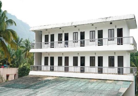 Fathima Cottage Residency