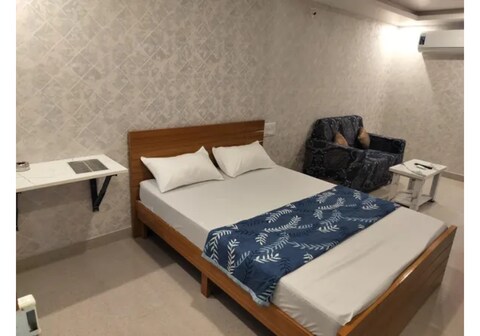 FabHotel SJ Comforts