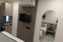 Hotel Laxus, Ahmedabad Hotel Laxus, Ahmedabad