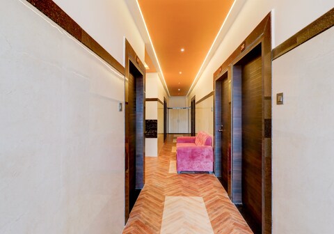 Collection O Siddharth Near A to Z Electronics