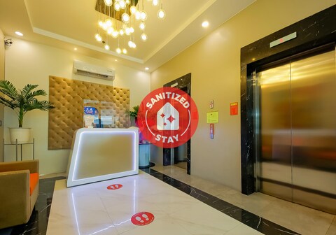 Capital O 804 The Residences at Bonifacio Civic Center