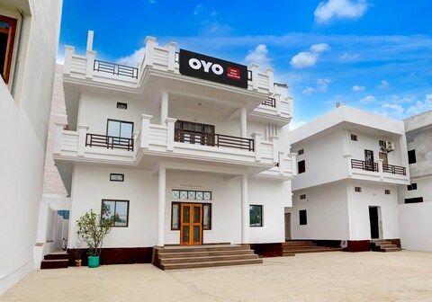 Hotel O Harsh Palace Guest House