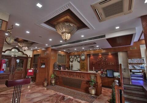 Le Palais Hotel