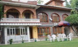 Muzaffar Royal Hotel, Srinagar Muzaffar Royal Hotel, Srinagar