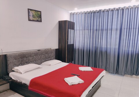 Hotel Shivam Residency