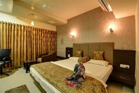 Hotel Savshanti Towers, Vadodara Hotel Savshanti Towers, Vadodara